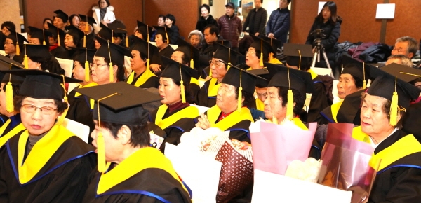 [꾸미기]인제군노인대학 및 대학원졸업식 (1).JPG