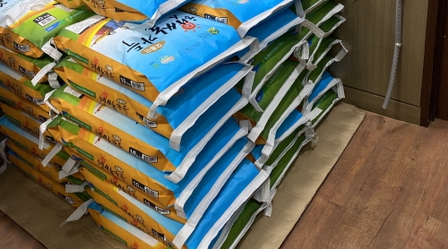 [꾸미기]익명의 기부천사, 쌀(10kg) 50포 전달.jpg